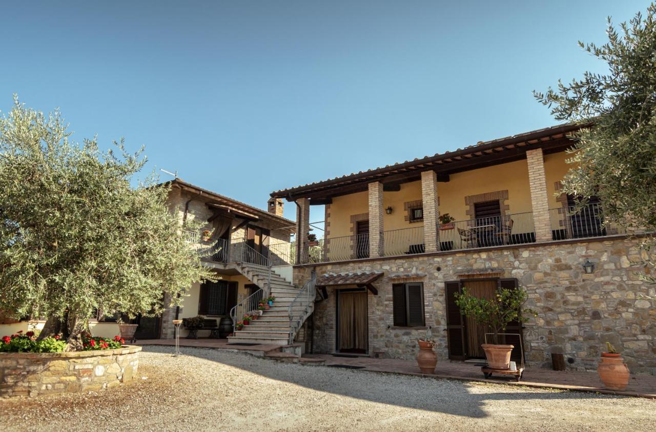 Agriturismo La Rocca Assisi Villa Petrignano Buitenkant foto